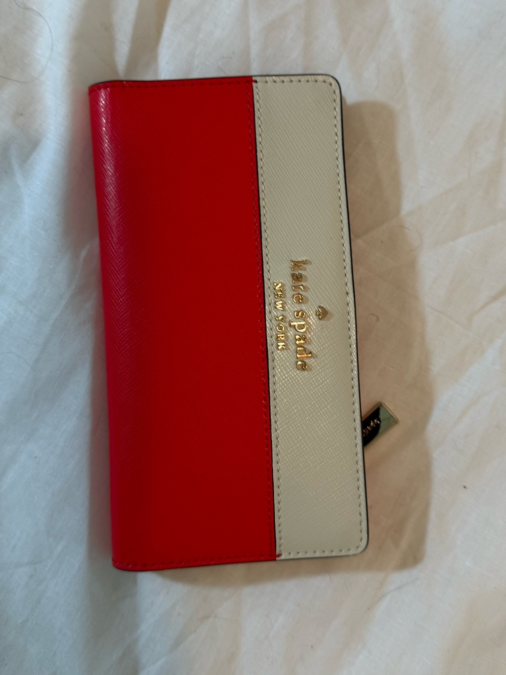 kate spade Red and Cream Two-Tone Leather Long Wallet with Gold Logo - Picture 6 of 6